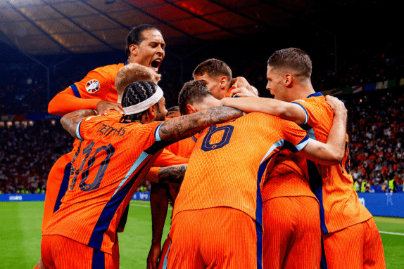 两节高效,杰伦,格林,亚博体育,亚博体育官网,亚博体育app,亚博体育下载